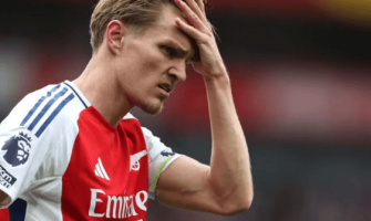 Arsenal przegrał 1-2 z Bournemouth, taktyczny wybór Artety wywołał kontrowersje