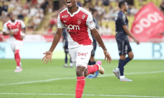 Fati błyszczy w swoim debiucie w Ligue 1 w koszulce Monaco Fati błyszczy w swoim debiucie w Ligue 1 w koszulce Monaco