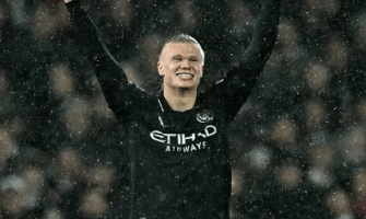 Manchester City minimalnie pokonał Fulham 5:4, ale ich obrona jest zagrożona