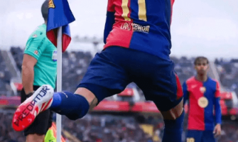 Pominięcie Rafinhy w składzie FIFA World XI wywołuje kontrowersje