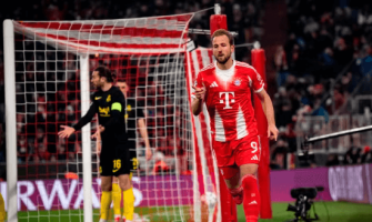 Dwa gole Harry'ego Kane'a zapewniają Bayernowi Monachium awans do 1/8 finału Ligi Mistrzów