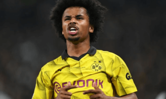 Adeyemi strzelił dwa gole, pomagając Dortmundowi wygrać 4-2