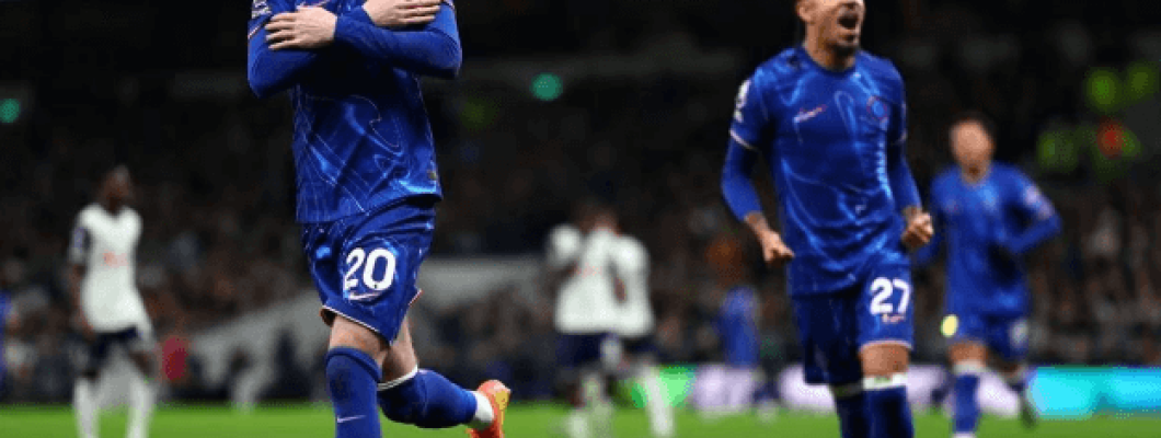Chelsea pokonała Tottenham 4-3 i zapewniła sobie drugie miejsce w Premier League Chelsea pokonała Tottenham 4-3 i zapewniła sobie drugie miejsce w Premier League