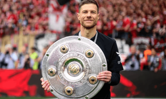 Tworzyć historię! Leverkusen zdobywa tytuł Bundesligi dzięki niepokonanemu rekordowi!